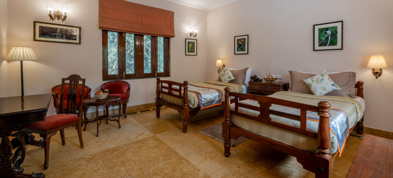 Kanha – Deluxe 1280 x 580 px