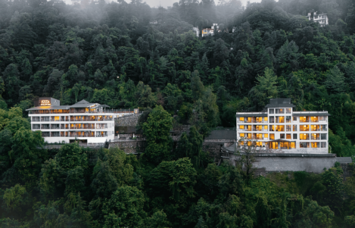 jüSTa Hollow Oak,Mussoorie